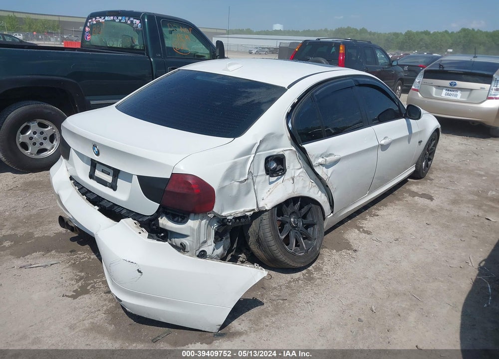 2011 BMW 328I VIN: WBAPH7C59BE852423