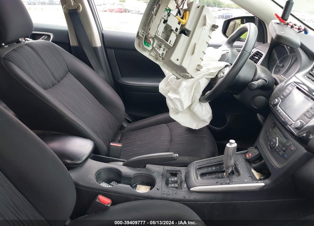 2018 NISSAN SENTRA VIN: 3N1AB7AP3JY328297