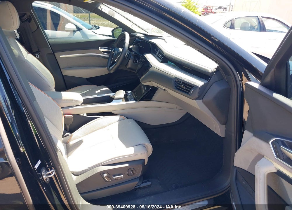 2022 AUDI E-TRON CHRONOS QUATTRO VIN: WA1VABGE1NB034079