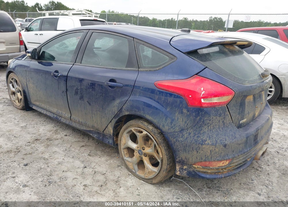 2017 FORD FOCUS ST VIN: 1FADP3L93HL256318