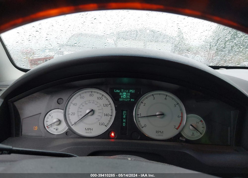 2006 CHRYSLER 300C VIN: 2C3KA63HX6H536568