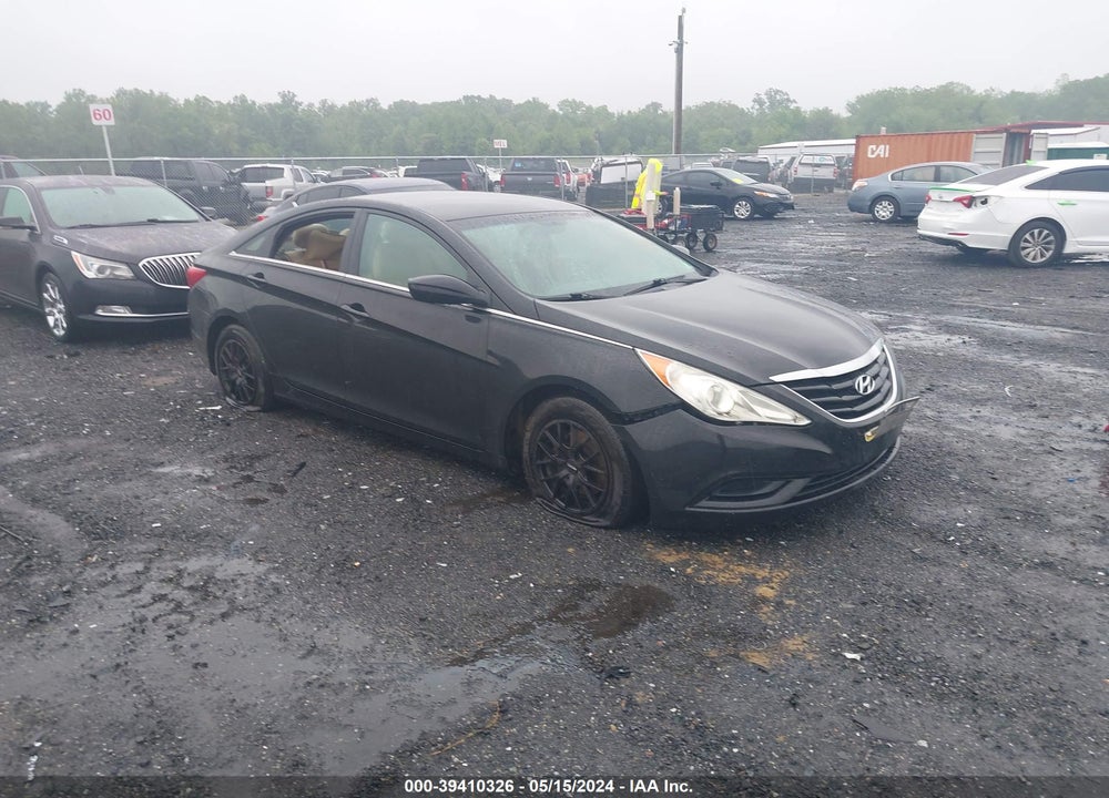 2011 HYUNDAI SONATA VIN: 5NPEB4AC0BH065808