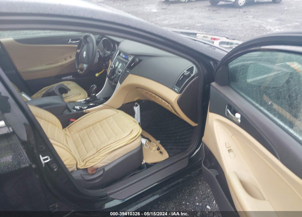2011 HYUNDAI SONATA VIN: 5NPEB4AC0BH065808