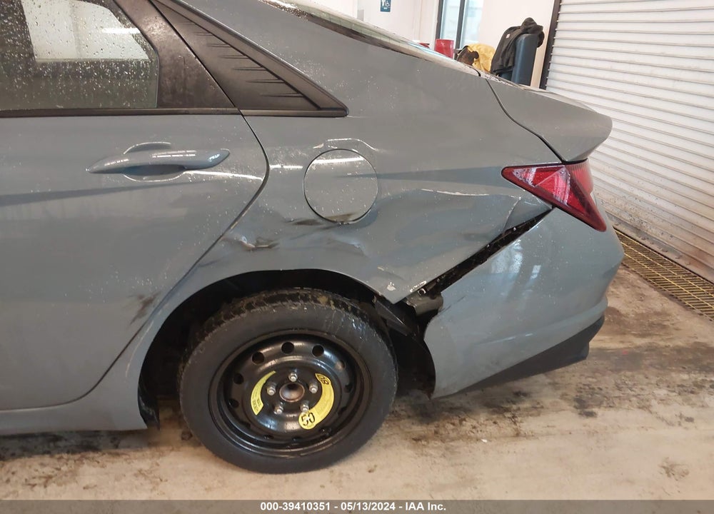 2022 HYUNDAI ELANTRA SE VIN: KMHLL4AG2NU287134