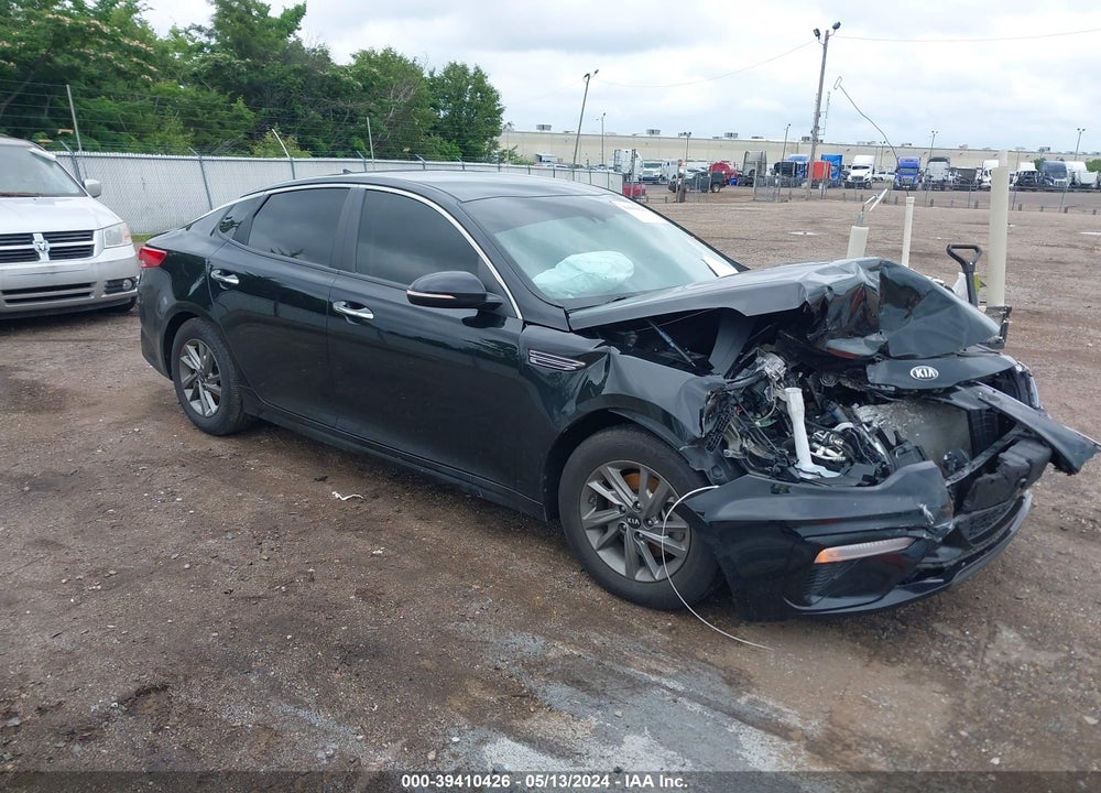 2019 KIA OPTIMA LX VIN: 5XXGT4L34KG352602