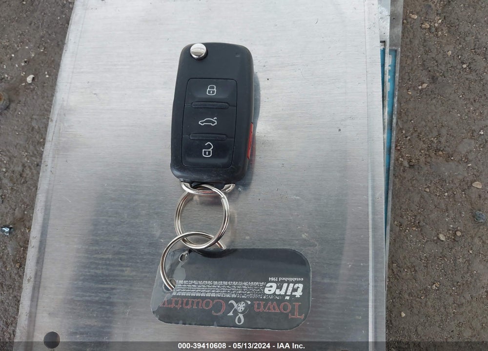 2015 VOLKSWAGEN JETTA 1.8T SEL VIN: 3VWL07AJ0FM274654