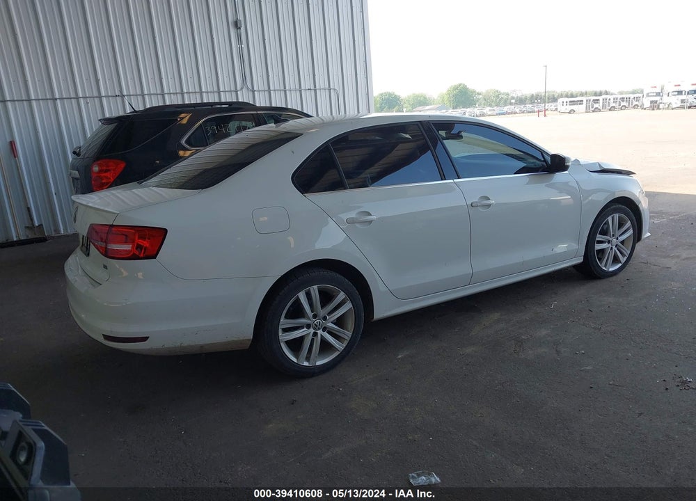 2015 VOLKSWAGEN JETTA 1.8T SEL VIN: 3VWL07AJ0FM274654