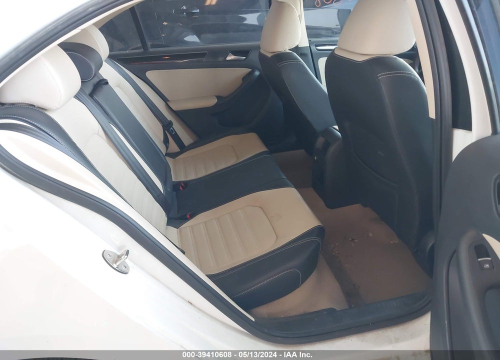 2015 VOLKSWAGEN JETTA 1.8T SEL VIN: 3VWL07AJ0FM274654