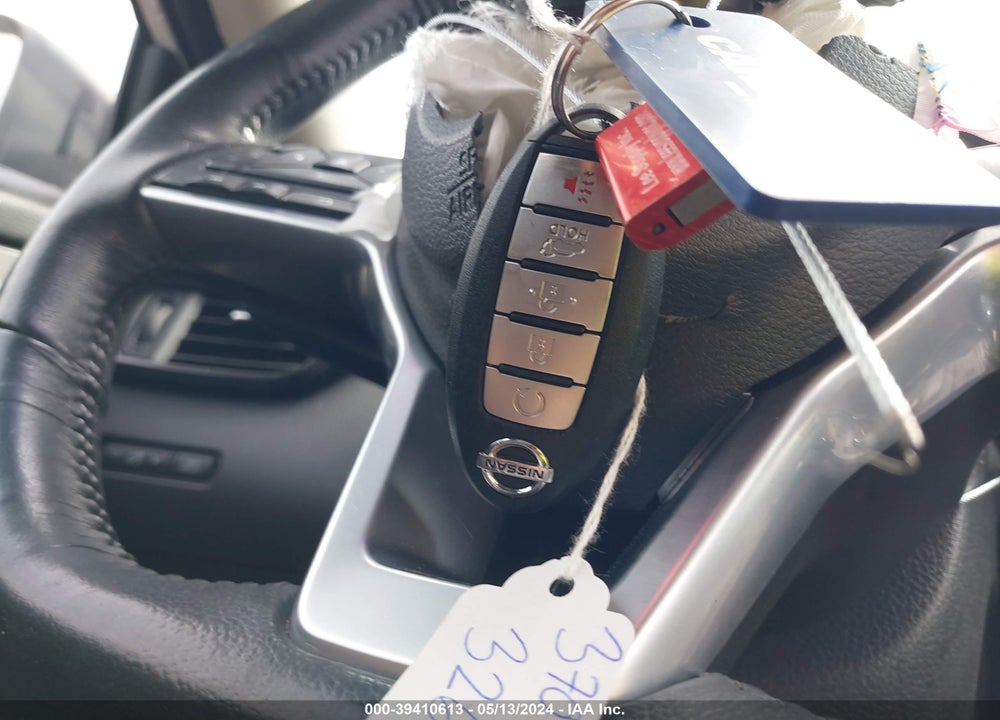 2018 NISSAN ROGUE SV VIN: 5N1AT2MTXJC813269