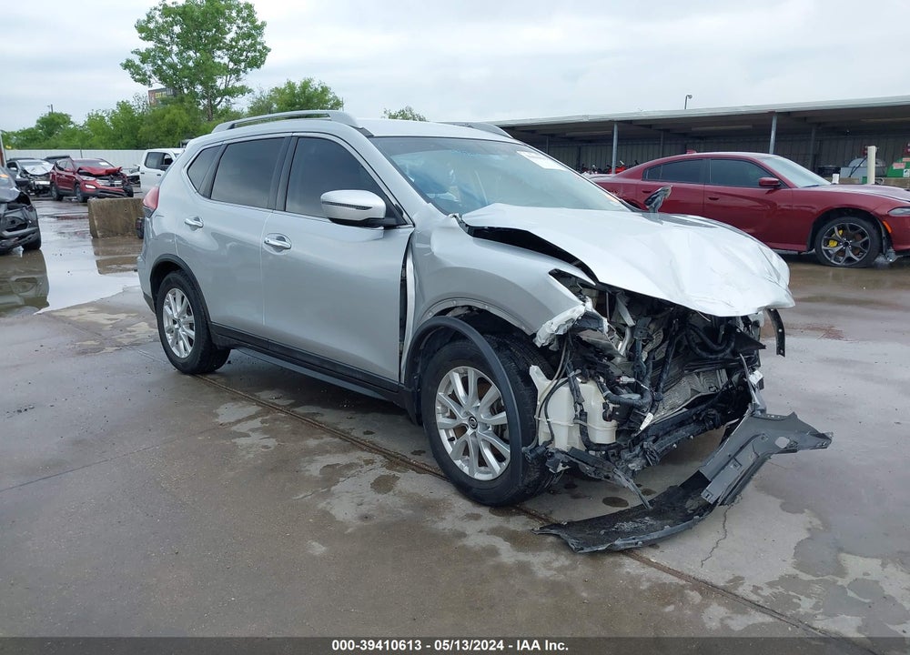 2018 NISSAN ROGUE SV VIN: 5N1AT2MTXJC813269