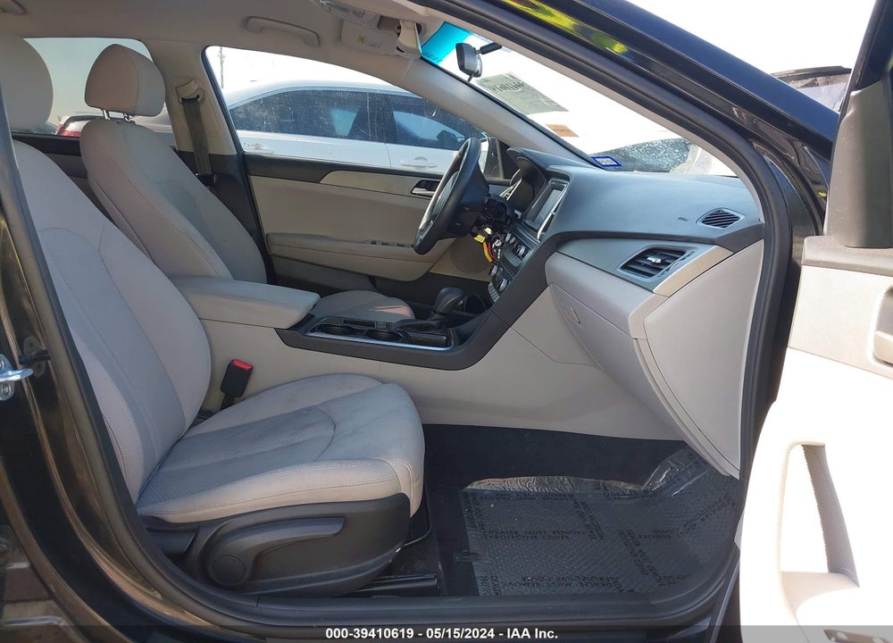 2018 HYUNDAI SONATA SE VIN: 5NPE24AF1JH641446