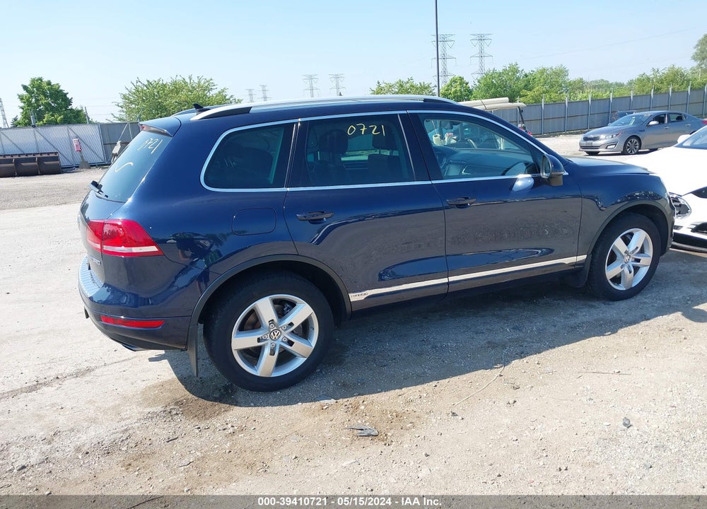 2013 VOLKSWAGEN TOUAREG HYBRID VIN: WVGEG9BP9DD012156