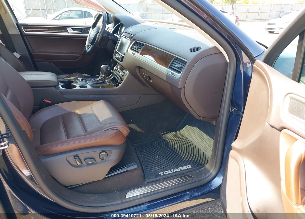 2013 VOLKSWAGEN TOUAREG HYBRID VIN: WVGEG9BP9DD012156