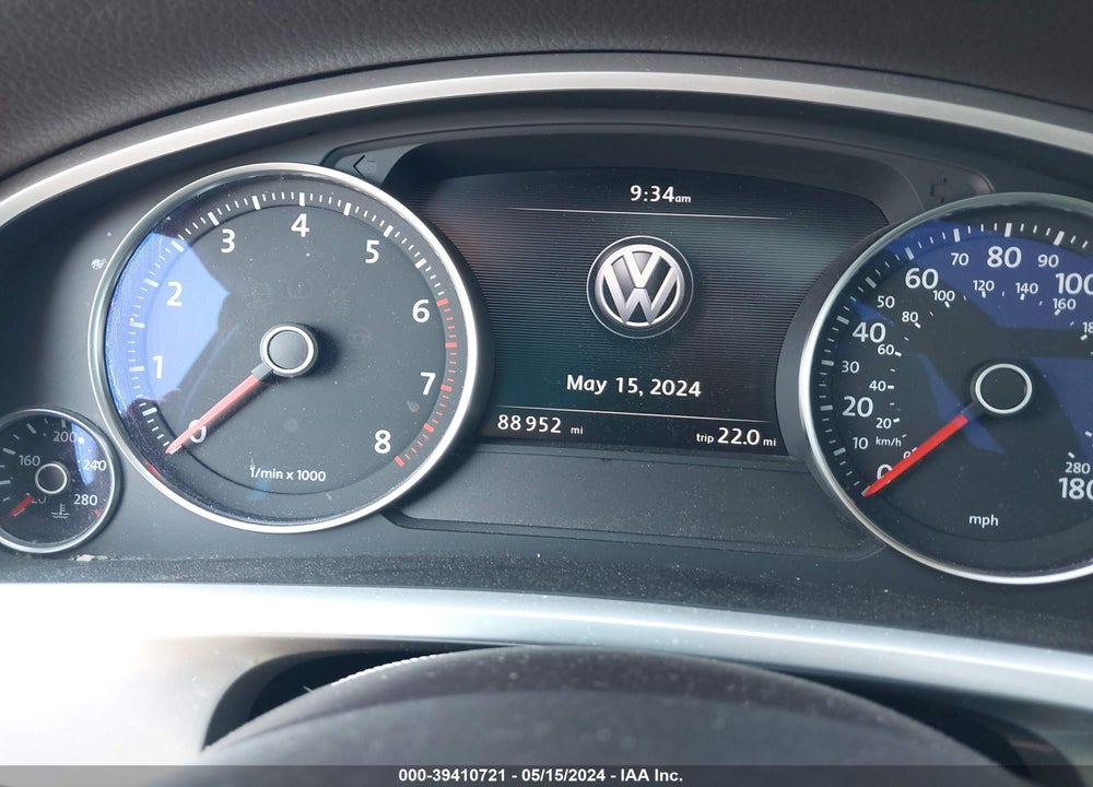 2013 VOLKSWAGEN TOUAREG HYBRID VIN: WVGEG9BP9DD012156