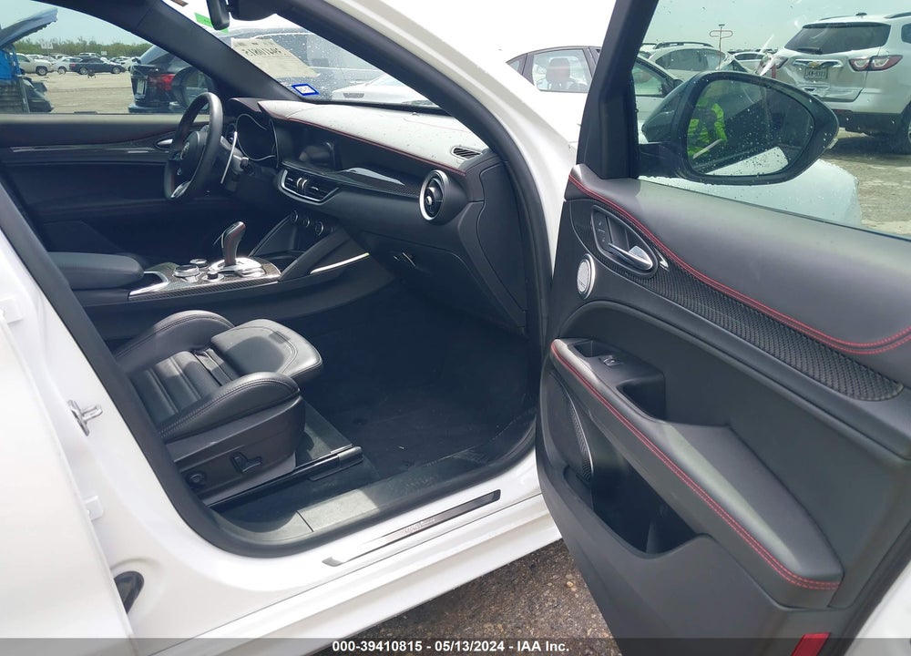 2023 ALFA ROMEO STELVIO ESTREMA AWD VIN: ZASPAKBNXP7D50017
