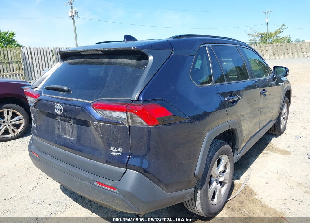 2019 TOYOTA RAV4 XLE VIN: JTMP1RFV8KD514497