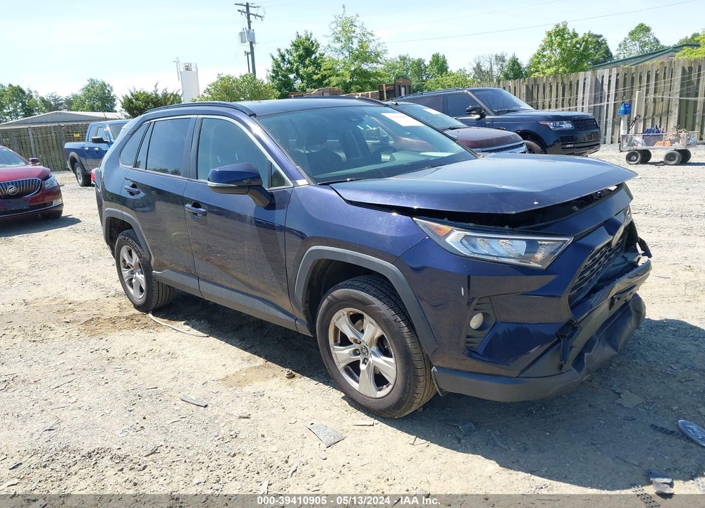 2019 TOYOTA RAV4 XLE VIN: JTMP1RFV8KD514497