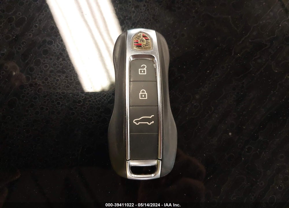 2023 PORSCHE CAYENNE VIN: WP1AA2AY7PDA08566