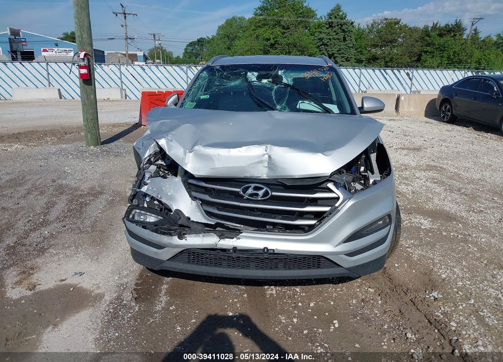 2018 HYUNDAI TUCSON SEL VIN: KM8J3CA49JU757144