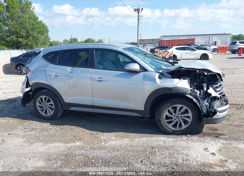 2018 HYUNDAI TUCSON SEL VIN: KM8J3CA49JU757144