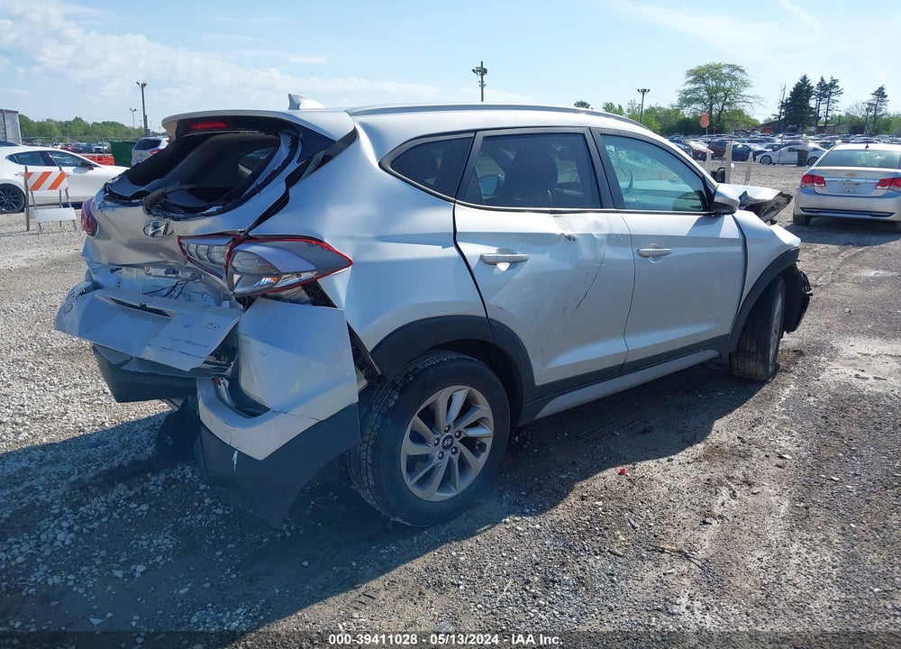2018 HYUNDAI TUCSON SEL VIN: KM8J3CA49JU757144