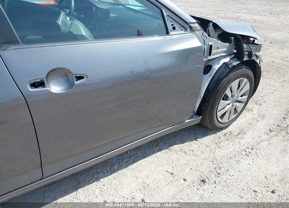 2024 NISSAN SENTRA S XTRONIC CVT VIN: 3N1AB8BV0RY264637