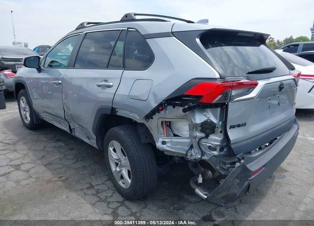 2021 TOYOTA RAV4 XLE VIN: 2T3W1RFV5MW109683