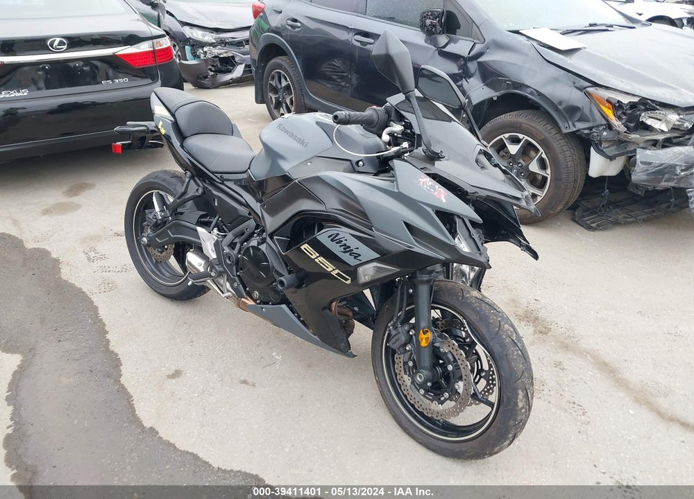 2024 KAWASAKI EX650 P VIN: ML5EXEP12RDAC4019
