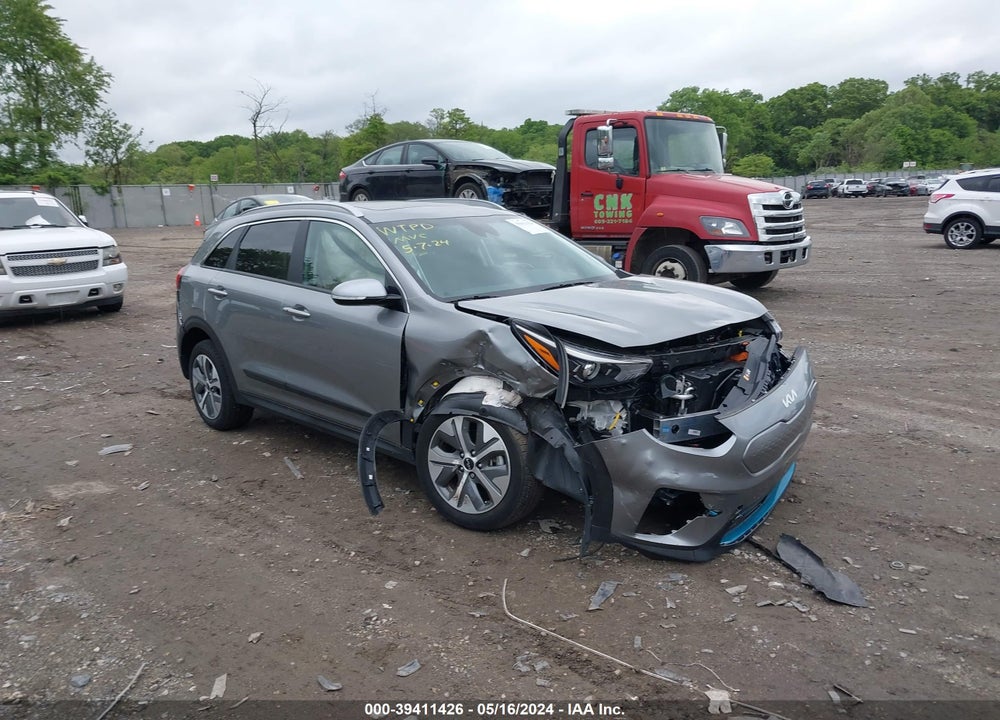 2022 KIA NIRO EV EX PREMIUM VIN: KNDCE3LG2N5138741