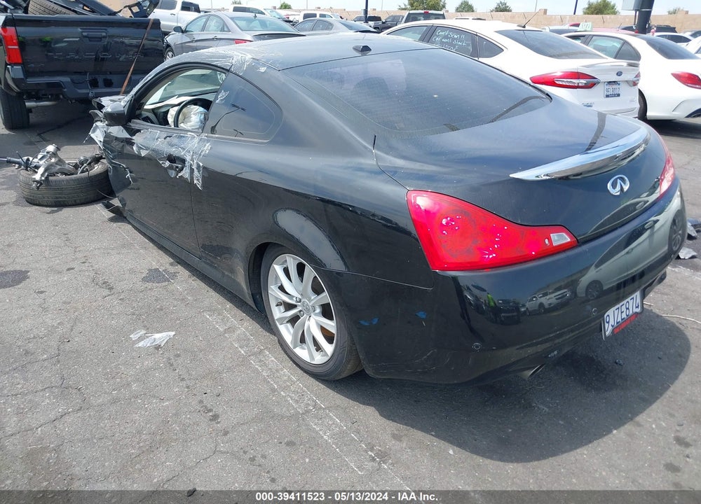 2014 INFINITI Q60 JOURNEY VIN: JN1CV6EK2EM111101