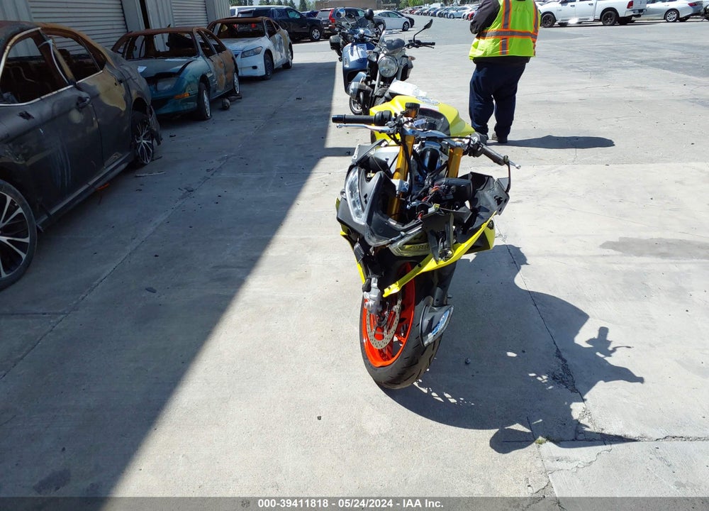 2022 APRILIA RS 660 VIN: ZD4KSUG08NS000683