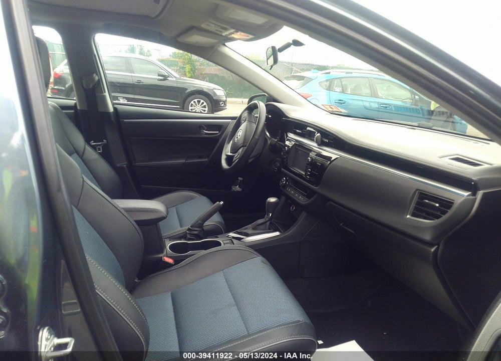 2015 TOYOTA COROLLA S PLUS VIN: 2T1BURHE2FC305581