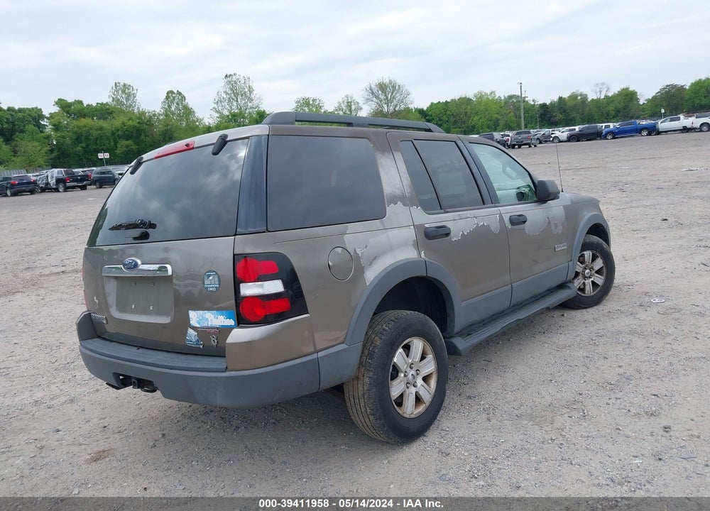 2006 FORD EXPLORER XLT VIN: 1FMEU73896UA59453