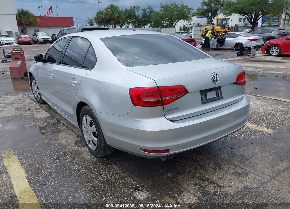 2015 VOLKSWAGEN JETTA 2.0L S VIN: 3VW2K7AJ1FM416564