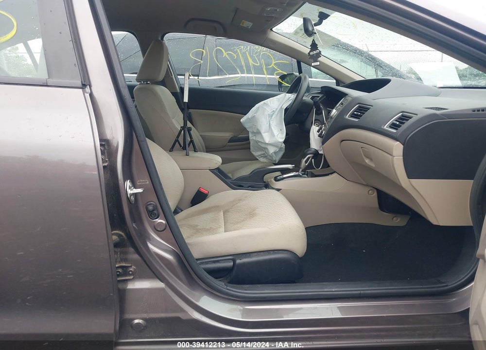 2014 HONDA CIVIC LX VIN: 19XFB2F57EE205574