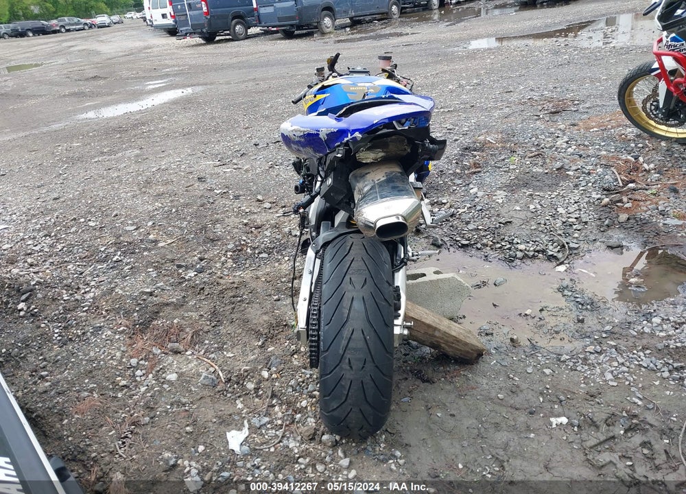 2006 HONDA CBR1000 RR VIN: JH2SC57076M205956