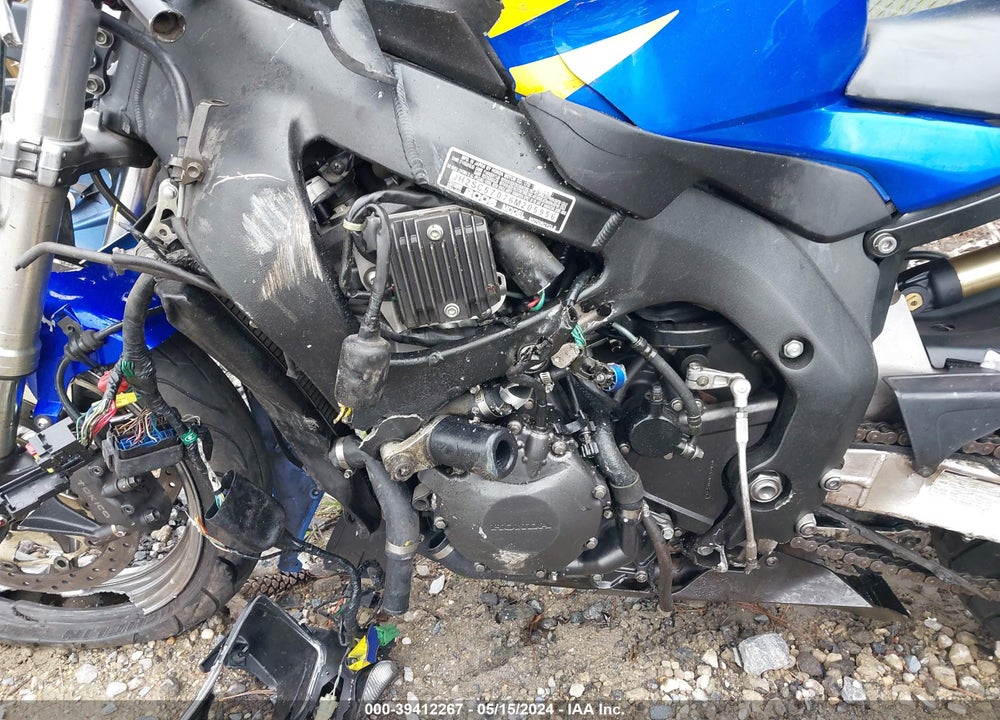 2006 HONDA CBR1000 RR VIN: JH2SC57076M205956