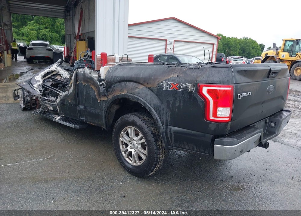 2015 FORD F-150 LARIAT VIN: 1FTFX1EG8FFA14431