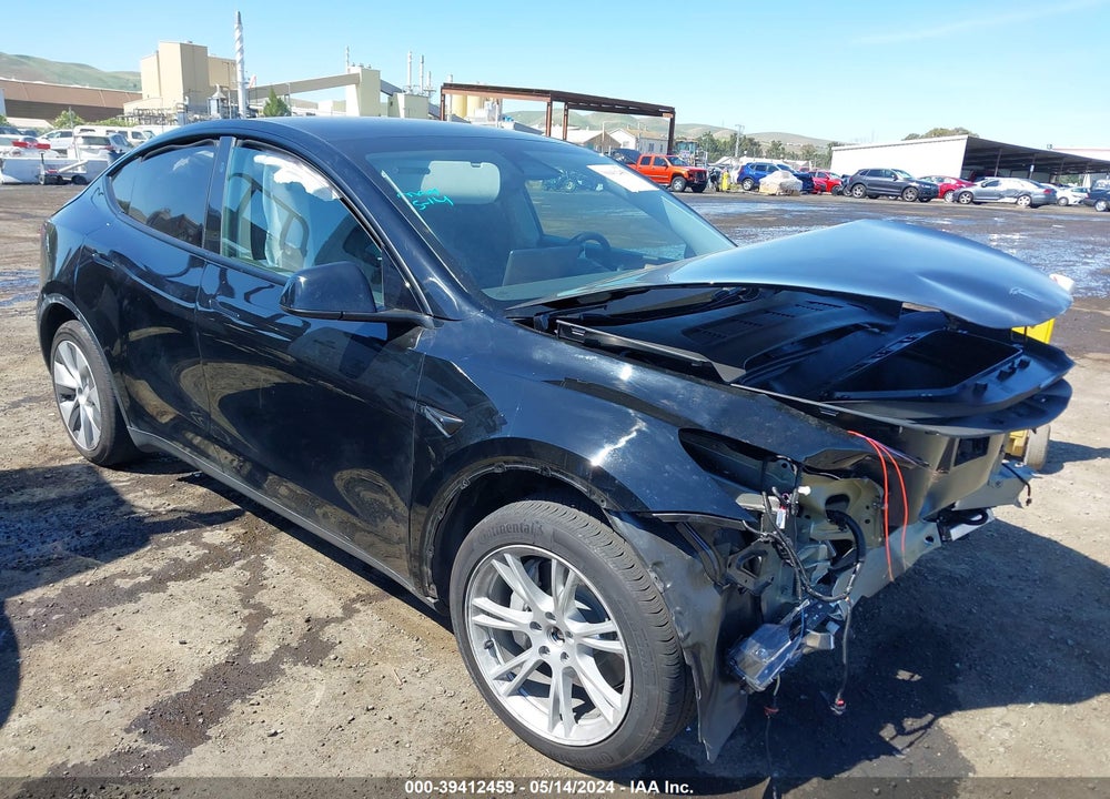 2023 TESLA MODEL Y AWD/LONG RANGE DUAL MOTOR ALL-WHEEL DRIVE VIN: 7SAYGDEE4PF824625