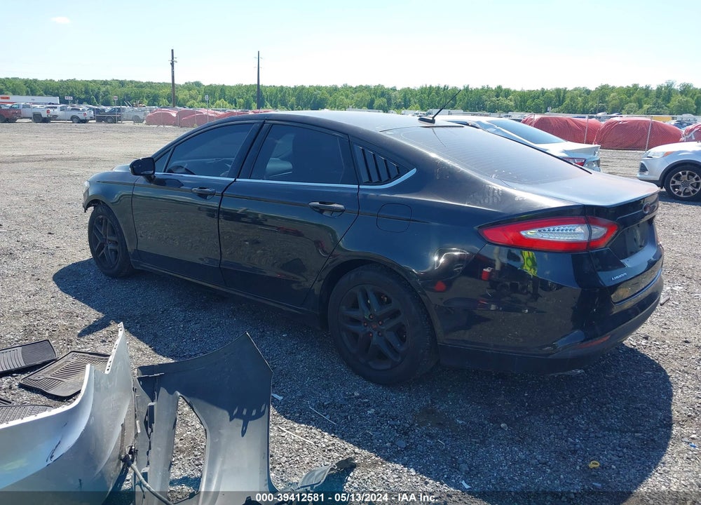 2015 FORD FUSION SE VIN: 3FA6P0H73FR299988