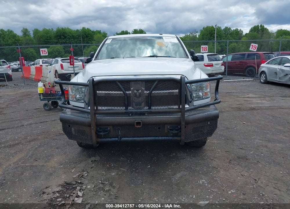 2018 RAM 2500 VIN: 3C6UR5HJ2JG144560
