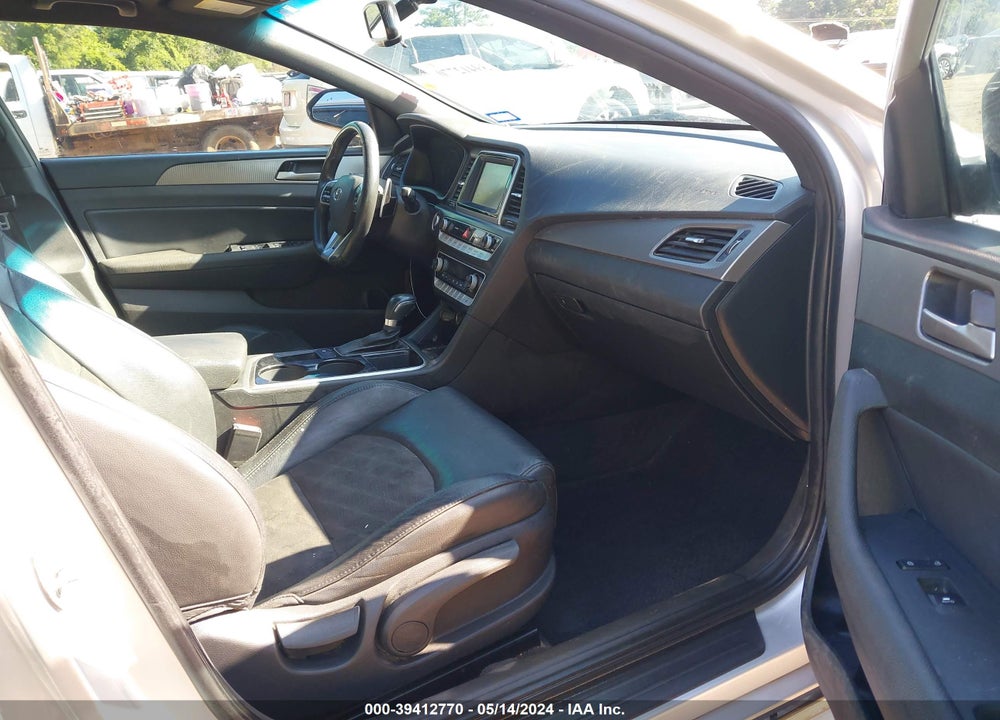 2019 HYUNDAI SONATA SPORT VIN: 5NPE34AF4KH741779
