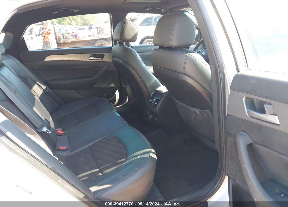 2019 HYUNDAI SONATA SPORT VIN: 5NPE34AF4KH741779