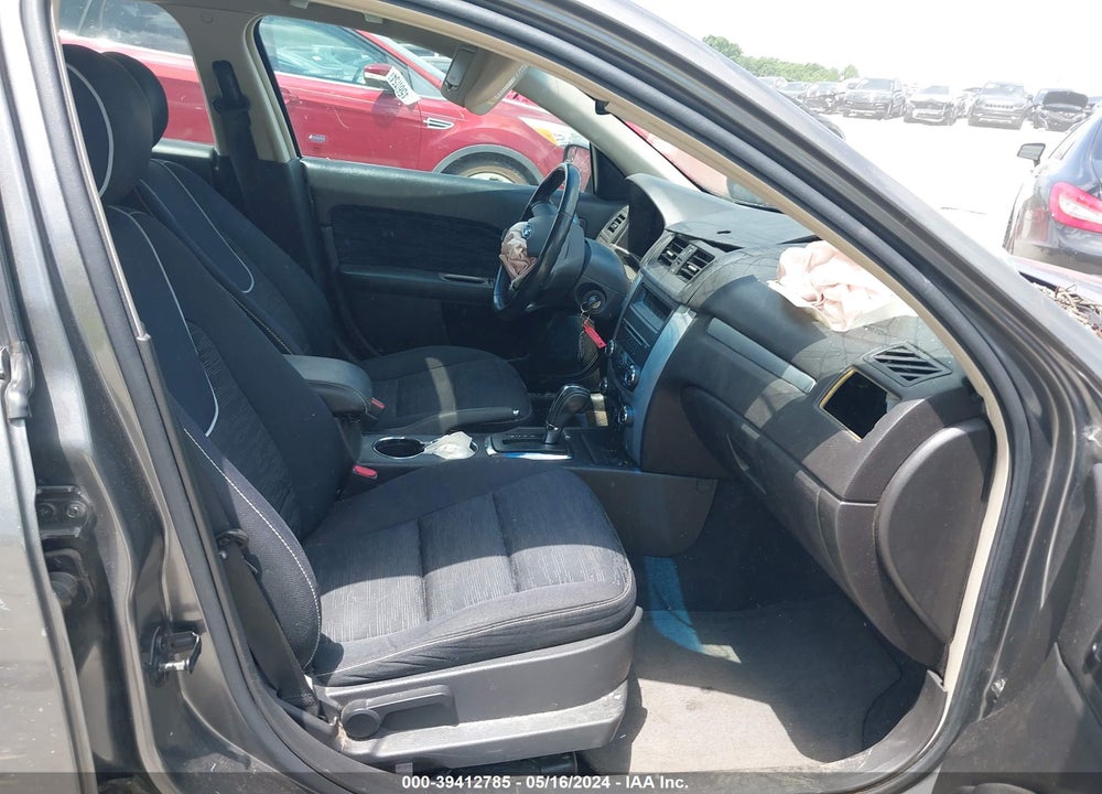 2011 FORD FUSION SE VIN: 3FAHP0HA7BR131365