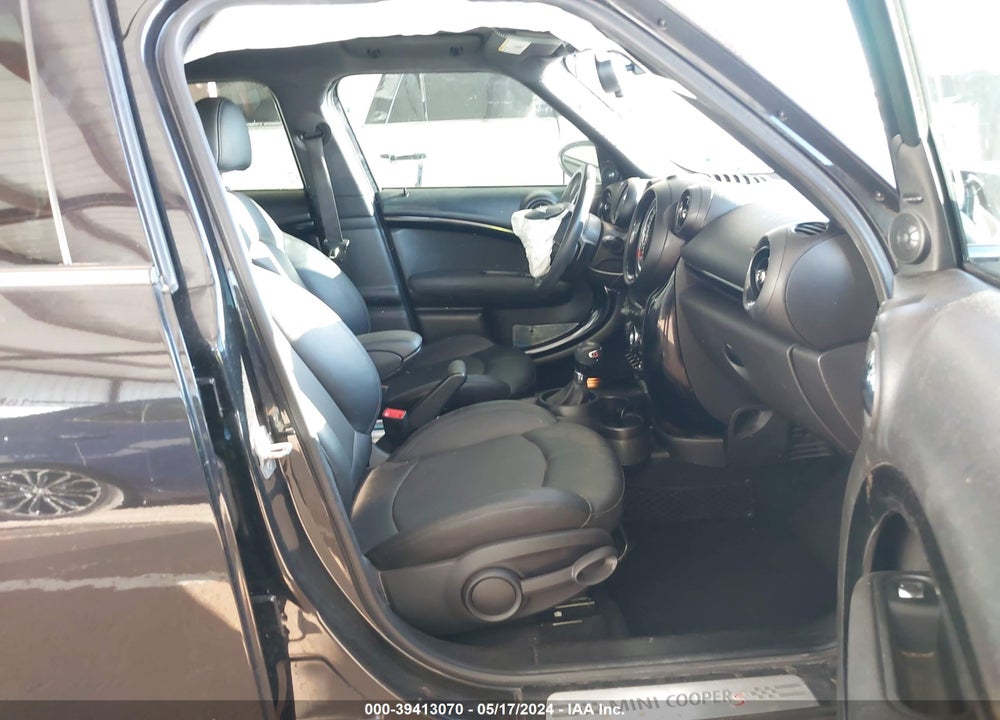 2016 MINI COUNTRYMAN COOPER S VIN: WMWZC3C53GWT10994