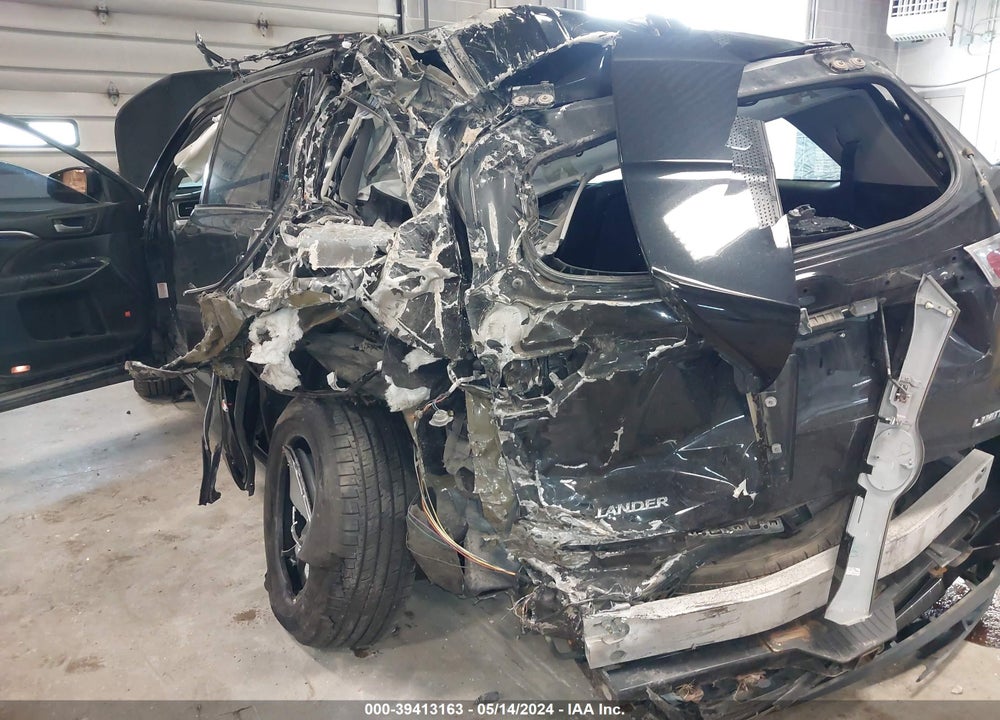 2015 TOYOTA HIGHLANDER LIMITED PLATINUM V6 VIN: 5TDDKRFH7FS137200