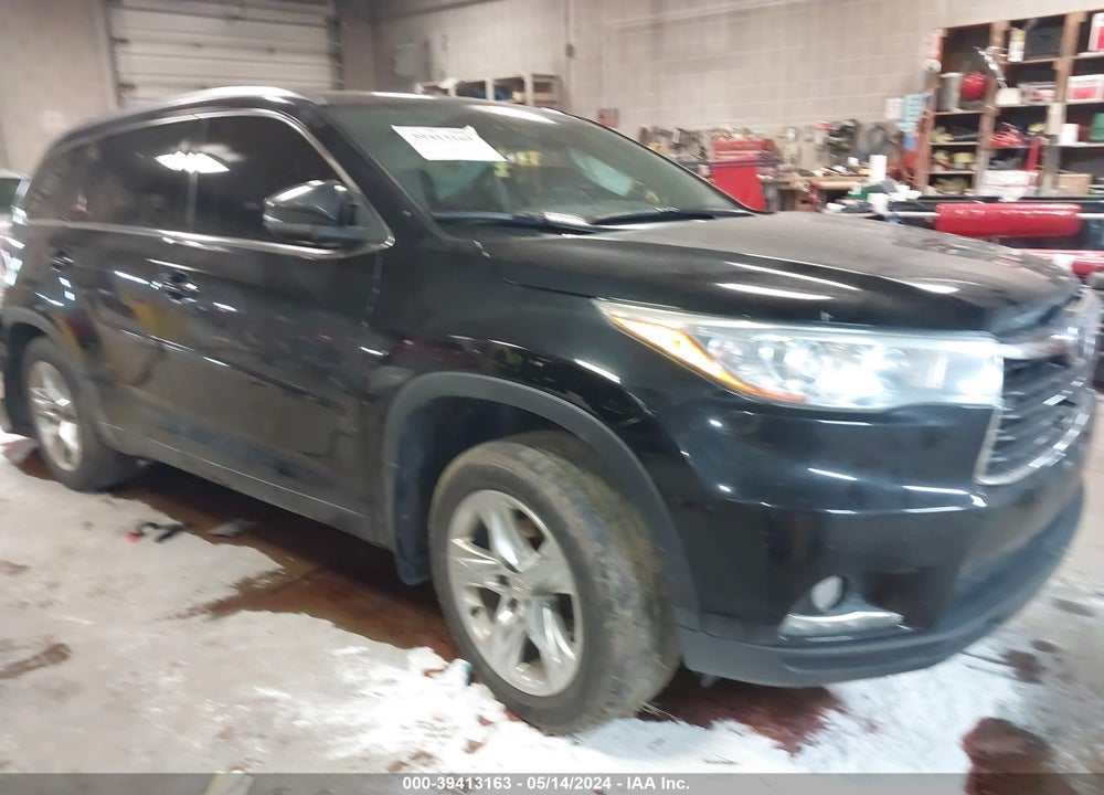 2015 TOYOTA HIGHLANDER LIMITED PLATINUM V6 VIN: 5TDDKRFH7FS137200