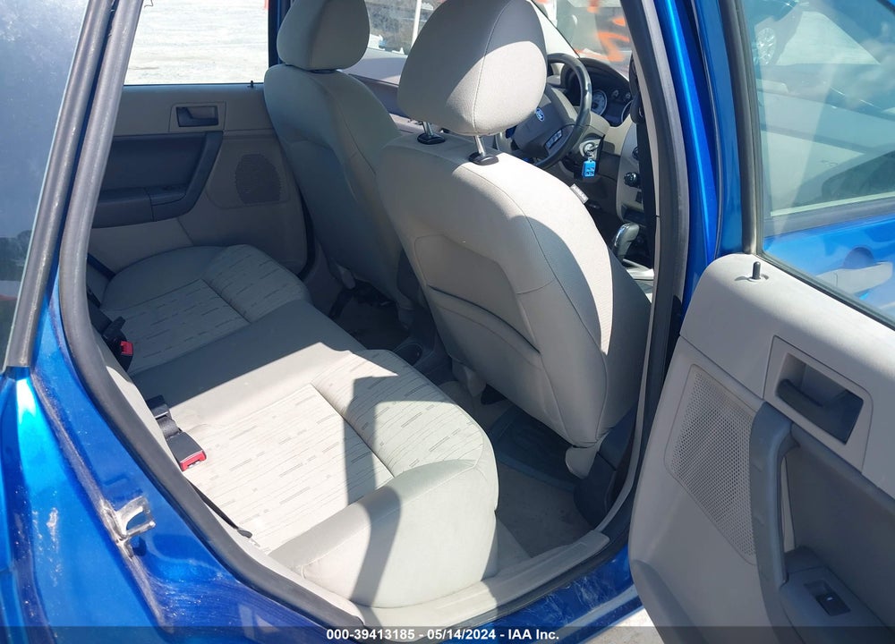 2010 FORD FOCUS SE VIN: 1FAHP3FN9AW130477