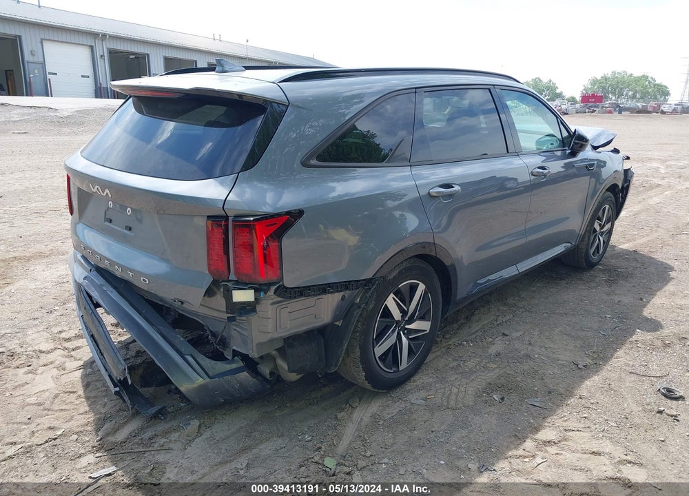 2022 KIA SORENTO S VIN: 5XYRL4LC4NG124477