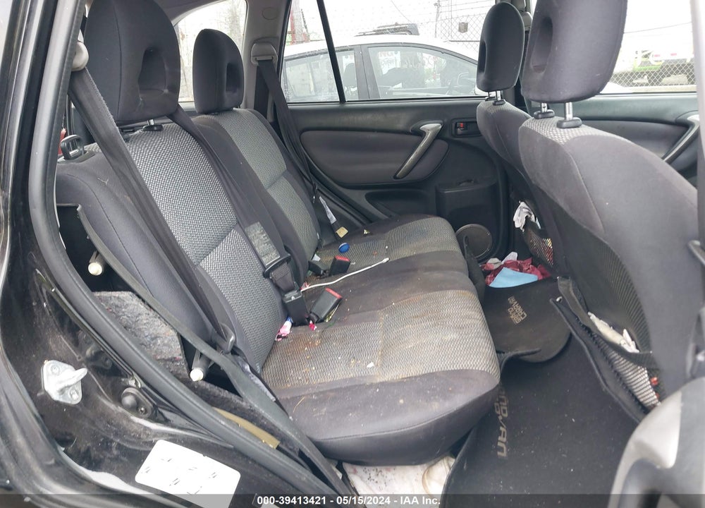 2004 TOYOTA RAV4 VIN: JTEGD20V940043618